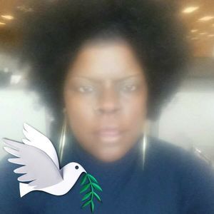 Meet your Posher, Regina